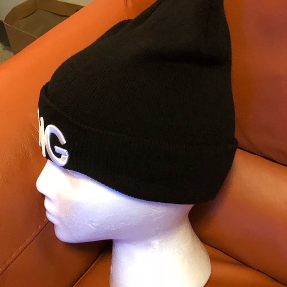 Beanie (“King”) - Picture 2 of 3